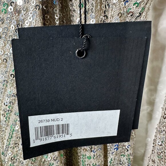 NWT Mac Duggal Silver Sequined Criss Cross Long Sleeve Gown Nude 2 - Picture 6 of 8